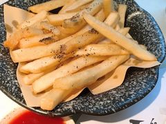 -春树下·树屋花房西餐厅(罍街AS1980店)