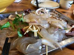 -鹤乡东北菜(崮山路店)