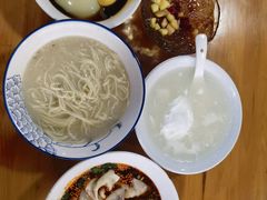 -徐老幺奶汤面