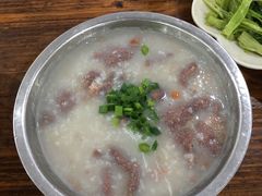 窩蛋牛肉粥-南记食粥坊·宵夜大排档(莲花总店)