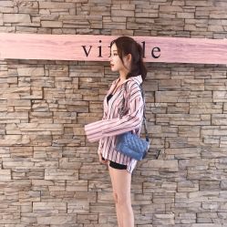 -SALON V