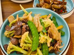 阳江小盆菜-先记烧鹅王·本地粤菜(福永店)