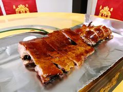 四更烤乳猪-东方之猪四更烤乳猪(金垦总店)