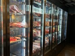 -MONICH牛排融合餐厅(和义大道购物中心店)