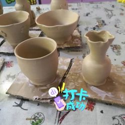 -泥娃娃DIY陶吧(易生活购物公园店)