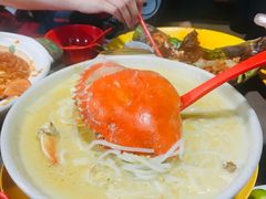 -东海岸人工湖美食村