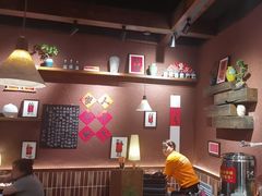 -巴卤社老火锅(财富店)