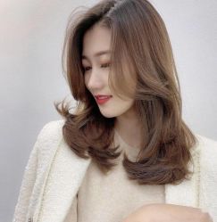 -时尚殿堂明星门店
