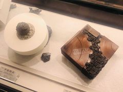 -好利来(上海虹桥新天地Lab主题店)