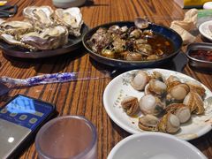-蚝堡海鲜·威海菜·海肠捞饭·烧烤·亚洲吃蚝公司(幸福门店)