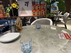 -必胜客(威高广场店)