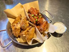 炸鸡翅一半一半-富乐满韩国正宗炸鸡韩国料理(虹泉路店)