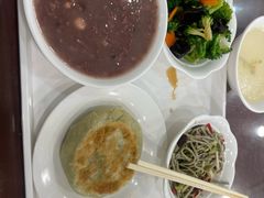 -聚德华天护国寺小吃(甜水园店)