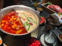 -湊湊火锅·茶憩(新中关购物中心店)