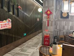 -爱碗亭·鲜炒湖南菜(壹城中心店)
