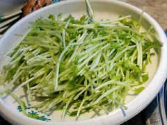 豆苗-淘米捞·米汤脆鲩鱼火锅(福田皇岗店)