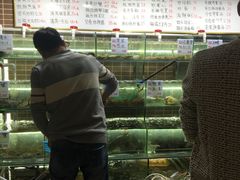 -覃记海鲜美食餐厅