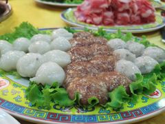 虾滑墨鱼滑拼盘-清真·马家火锅美食城(镇江北路店)