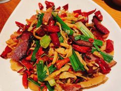 油焖笋炒烟熏肉-云海肴·汽锅鸡·云南菜(苏州中心店)