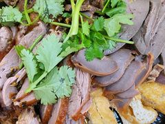 -官塘陈记鱼生·潮汕砂锅粥·牛肉火锅(潮枫路总店)