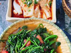 -汤锅大王(新平曹苏黄牛汤锅有限公司)