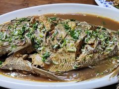 -天隆酒店·本地海鲜鲁菜(烟台大学店)