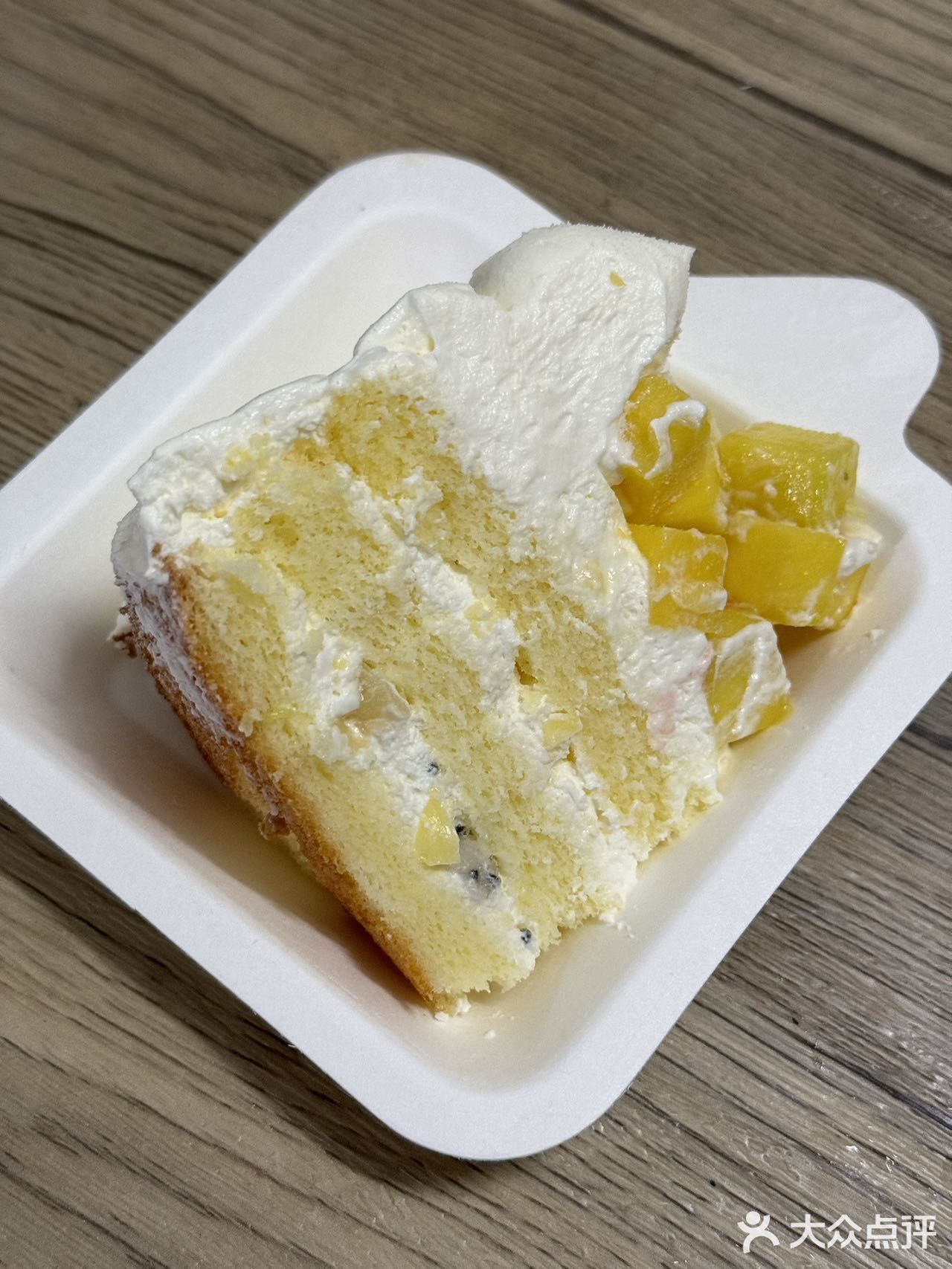 2024办公室新年蛋糕这款尊好吃😋 