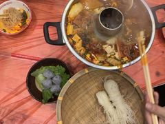 -王大乔泡椒米线·小火锅(星城天地店)