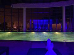 -上海滴水湖皇冠假日酒店