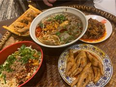 土匪猪肝粉-爆炸头阿姨小四川正宗川味小吃(无任何分店)