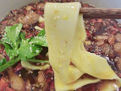 -晓彭肥肠鸡·泡椒鸡火锅(水木天地店)