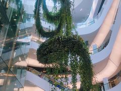 -ROAST coffee & eatery