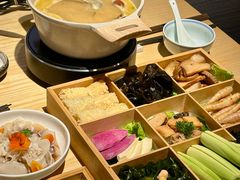 -十二舍·湯物素煮(江泰潤政店)