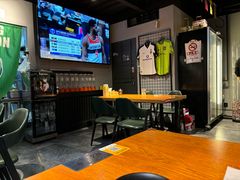 -京狮炙燥·精酿烧烤(首经贸店)