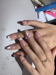 -瞧·享轻奢美甲美睫
