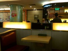 -九龙湾茶餐厅(东门店)