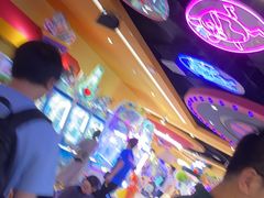 -爱玩嘉年华(龙湖杭州金沙天街店)