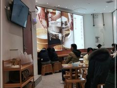 大堂-小满手工粉(杭州滨江龙湖店)