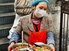 -铁锅哥米线