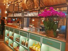 -唐宫小聚(新港中心店)