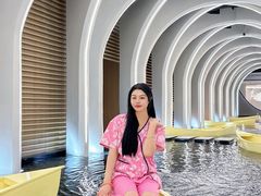 -涨巢·潮玩水疗局