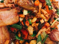 -吃饭皇帝大土家民族菜(正大广场店)