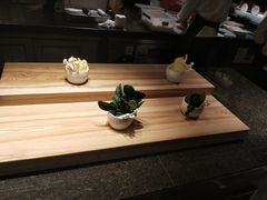 -钱小奴海鲜自助黑金店(杭州滨江龙湖店)