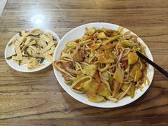 -陇上全荟兰州传统牛肉面(延吉路店)