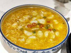 酸汤龙利鱼-金春禧·鲁菜海鲜(延吉路万达店)