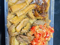 -阿姨牛杂(北京路店)