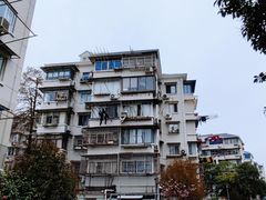 -场中路2401弄小区