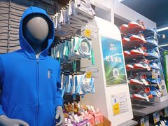 -迪卡侬(西三旗店)