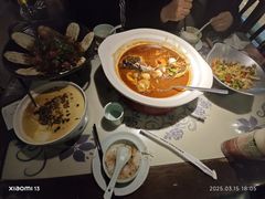 -卢大鲜鱼头捞饭(美利广场店)