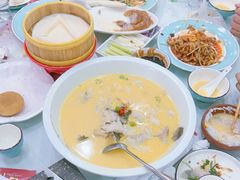 -大鸭梨烤鸭店(金顶街店)